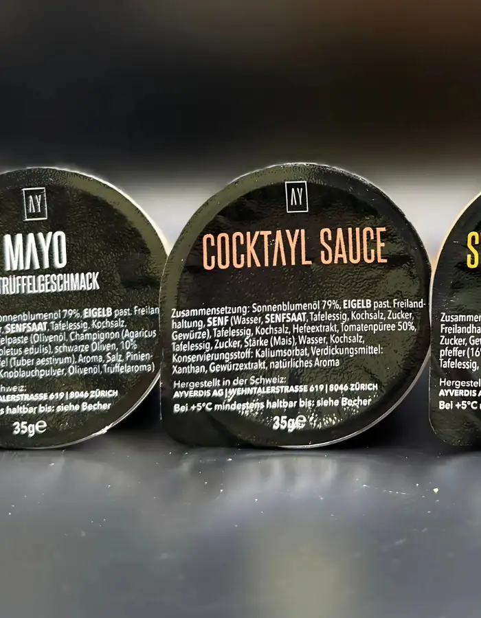 Portionsbecher Mayo und Cocktailsauce
