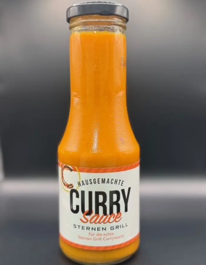 Curry-Sauce in der Glasflasche als Private Label