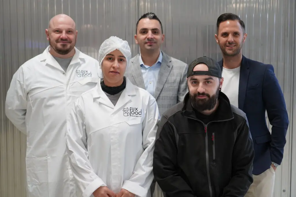 Das Team von Fux Food in der Produktion